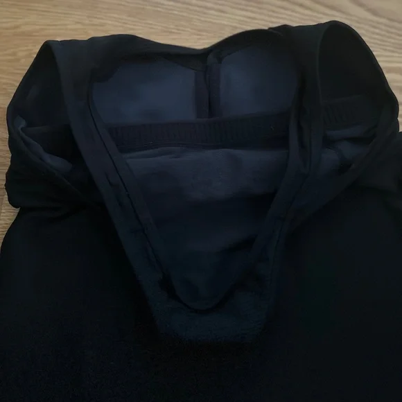 Nike NWOT Dri-Fit High Impact Support Racerback Tank (M) - Picture 13 of 14